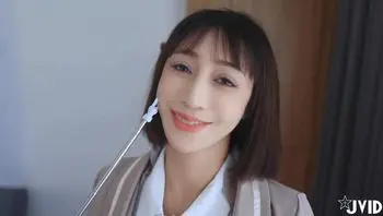 混血巨乳援交女孩校服口交