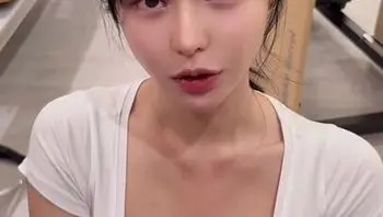 巨乳甜美正妹被健身教練猥褻調教