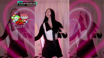 2025-04-30_02-01-31 - akikxxo 动图预览