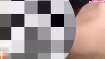 淫妻换上制服诱惑堂弟