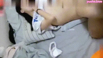 强奸乱伦七七表妹被大屌表哥按住狠狠爆操 动图预览