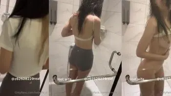 乖乖女私下手指猛插嫩穴到高潮(hotwife_z)