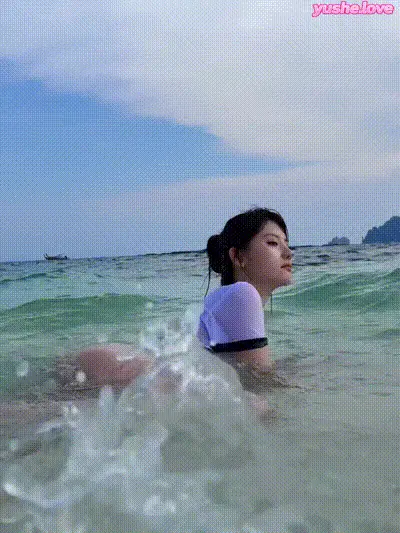 超人气网红女神 御姐天花板——就是阿朱啊 动图预览