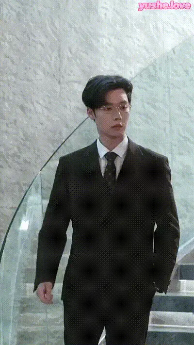 后妈翻身,全家追着哄（70集） (40) 动图预览