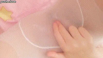 极品网红萝莉嫩妹萌白酱 吊带白丝美乳一线天 寻穴达人 动图预览