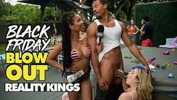 REALITY KINGS - Naughty Kira Noir Hits Miami's Streets Looking For The Perfect Dick To Ride-kira noir