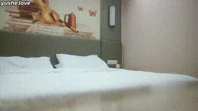 黑丝大长腿御姐深喉口交舔鸡巴 女上位骑乘鸡巴扭动狂骑榨精高潮呻吟叫喊 动图预览