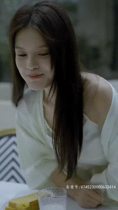 母女齐上18式花活榨干我Part006 动图预览