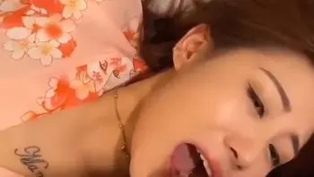 （家庭乱伦）风骚小姨子代替姐姐伺候姐夫