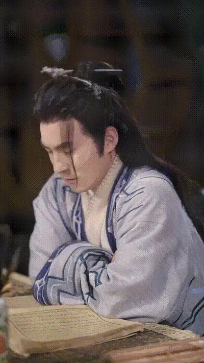 人到晚年绝美魔女拿我当炉鼎Part010 动图预览