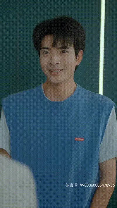 我和阿姨的秘密Part021 动图预览