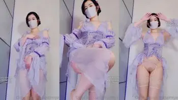 人气福利姬饥渴少妇疯狂自慰(Anaimiya （奶咪))