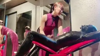 秘技的按摩大师母狗裸体露脸做爱  女上猛猛榨精尽显淫态(mistress natsumi)