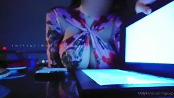 泰国巨乳母狗你别射里面！(Npxvip）
