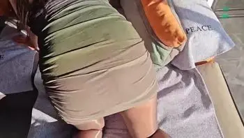 【全家乱伦】亲妈口硬我的鸡巴让我去操老姨，内射老姨在去爆操自慰的亲妈