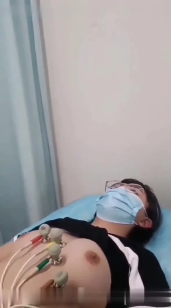 高中生体检被猥亵事件