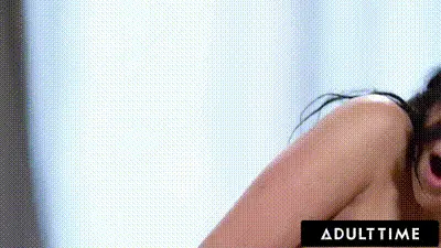 ADULT TIME - 终极射精合辑！巨大的负荷、面部护理、背拍和疯狂的拉扯！-kira-noir 动图预览