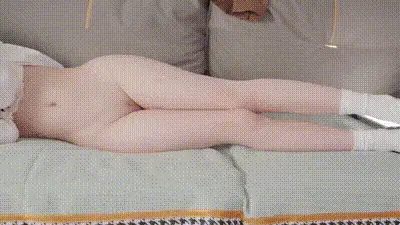 【纯欲】极品白虎穴 粉色乳头 主人的肉便器 动图预览