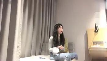 小宝探花 重金约操高端外围，极品白虎一线天 御姐丝袜高跟大长腿 舌吻调情花式姿势抽插骚逼 00_00