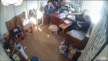 通奸门事件嫂子财务办公室勾引小叔子乱伦