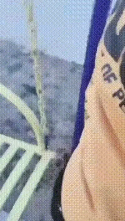 【小马】少妇老师勾引男学生 乡村中学真实对话 动图预览