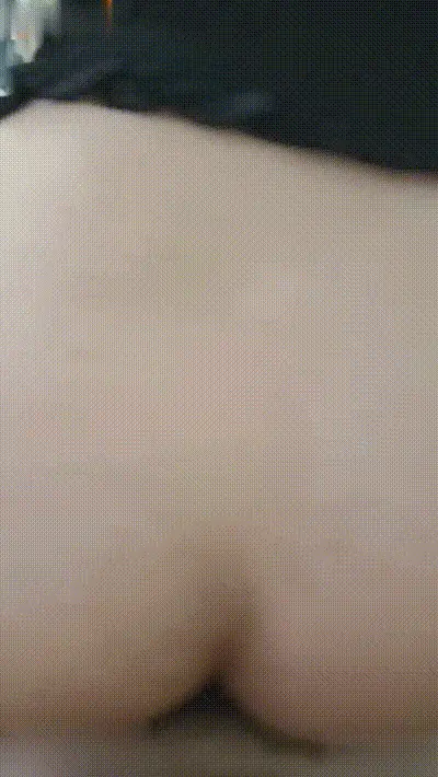 性感表姐大胆勾引表弟 无套内射猛干 巨乳肥臀被操到喷水浪叫太他妈刺激 动图预览