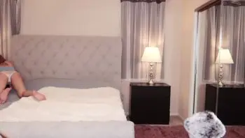 白虎被道具玩到翻白眼(elisetutu69）