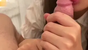 JK制服肉肉学生妹被大叔调教爆操萝莉白虎可爱学生自慰