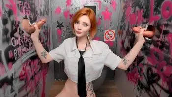 美少女边上厕所边给陌生肉棒打飞机-pinkloving