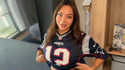 Sisi Rose fucks a Patriots player-sisi rose 动图预览