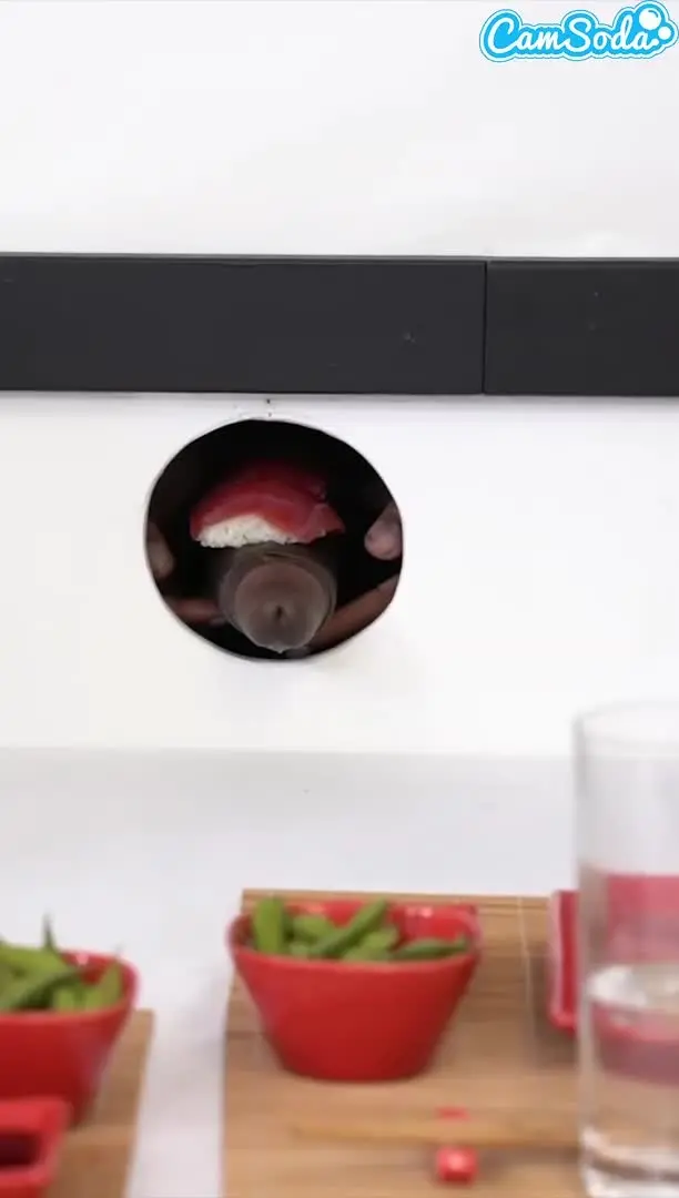 Two Busty MILFs and an Asian in The Sushi Glory Hole-lulu chu