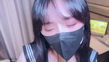 在Thick的鸡巴和阴户战斗中肆无忌惮的Pleasure-sakuracandy