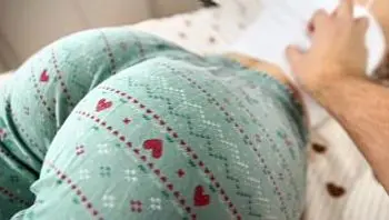 继兄和继妹一起玩，给她一个完美的按摩！-jenny lux