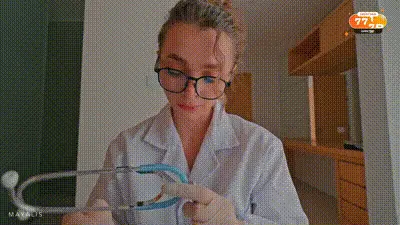 住院时被性感护士盯着我的鸡巴看-lily cute 动图预览