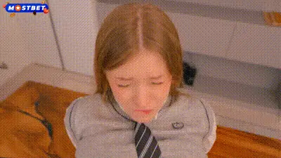 校长在小网站在逮住了学生妹! 想被狠狠疼爱还是开除? 小可爱!-diana rider 动图预览
