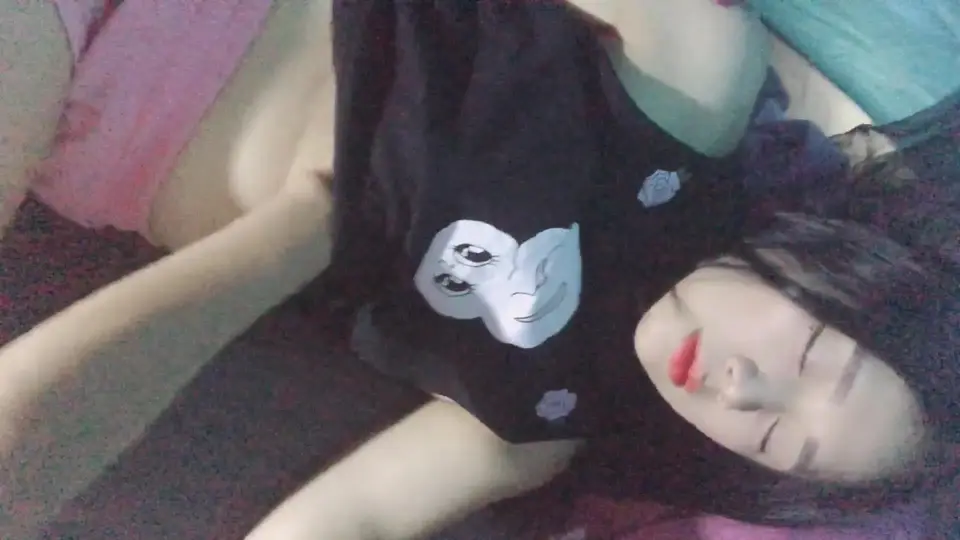 露營時學長幹到學妹受不了在野外口爆-daisybabytw