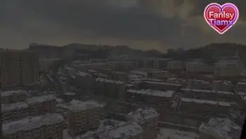 On a snowy day, a colleague came to my home to admire the snow together, and we had sex.-tia mx