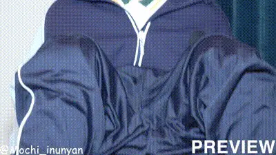 (预览版) 校服学生妹的小阴户被振动器蹂躏得又红又肿连屁股都没有放过-mochi_inunyan 动图预览