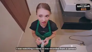 星巴克女孩把咖啡洒在了我的衬衫上……所以她让我在员工厕所里狠狠地操了她-lily cute