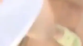 万人求-高中生偷吃禁果破处怀孕打胎野战合集，朝气蓬勃的高中生被男同学在天台强奸内射