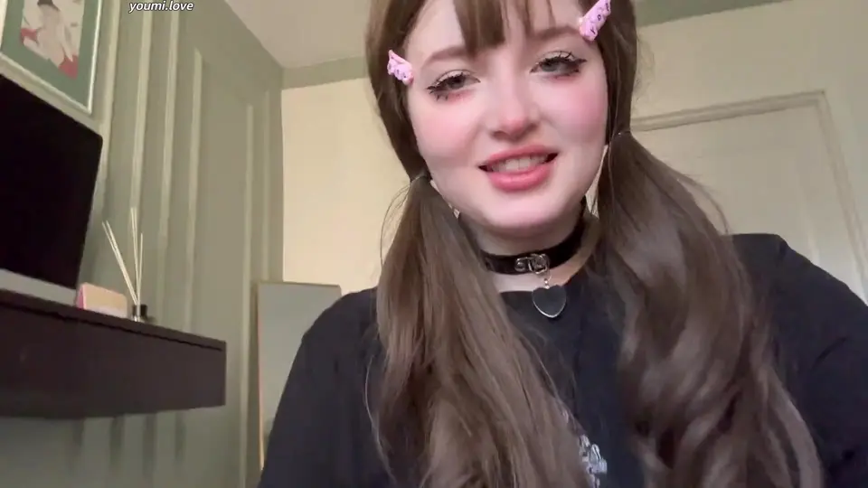 来自 Tinder 的 Cute  Egirl 第一次在 FaceTime 通话中尝试。第 2 部分。真正的业余自制-shyblanche