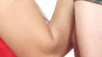 SARAP SUMUBO NG TITI  SABAY LUNOK PARA WALANG SAYANG-sexyvram