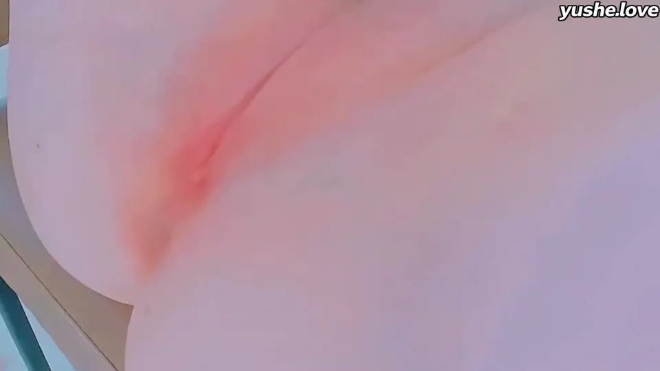 Tight pussy screaming through pink lips, creampie-ladydoll_game